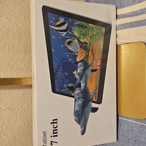 Tablet 7 inch in blue